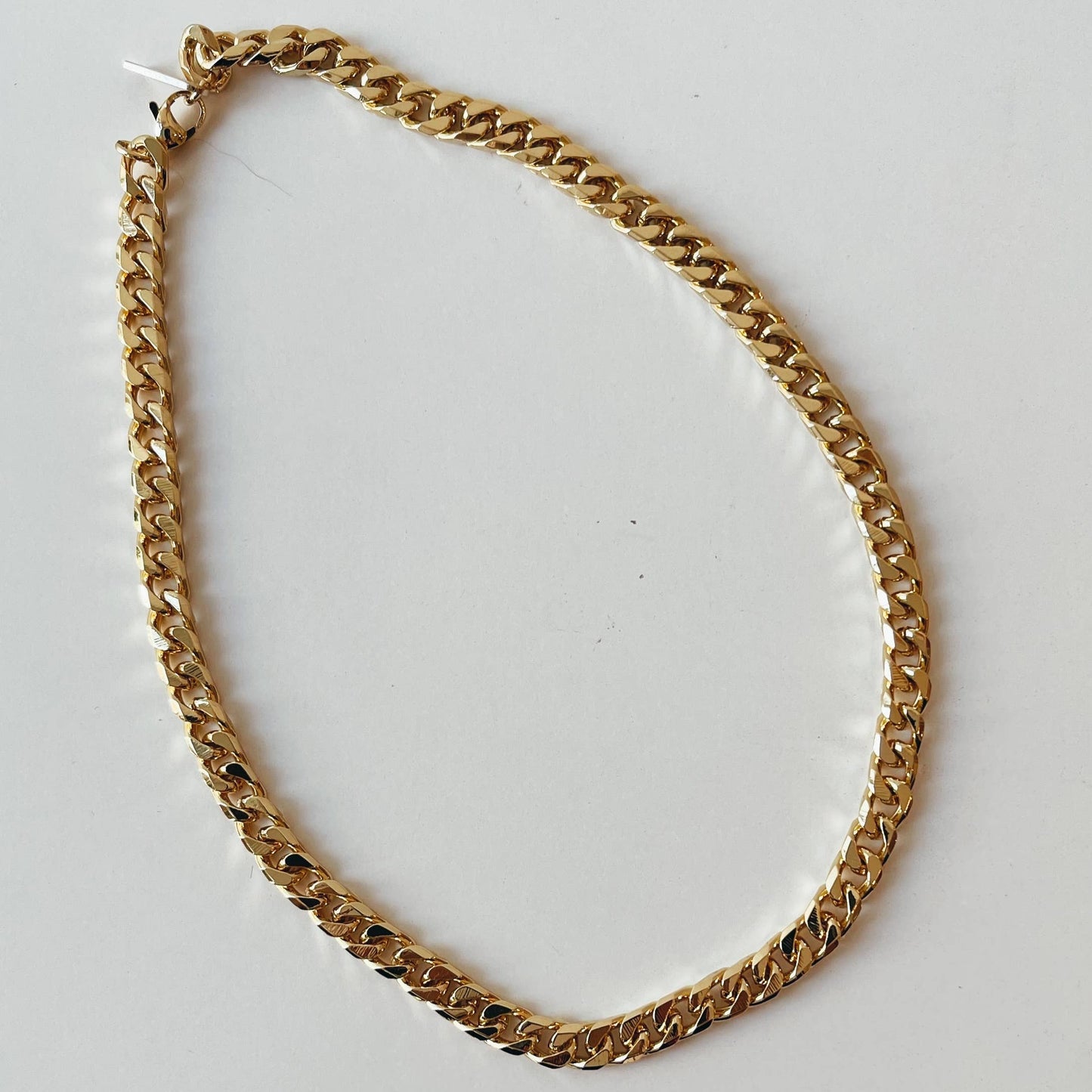 Curves Link Necklace